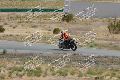 media/Apr-20-2025-AHRMA (Sun) [[393a79c373]]/Race/Group 12/Turn 4b/